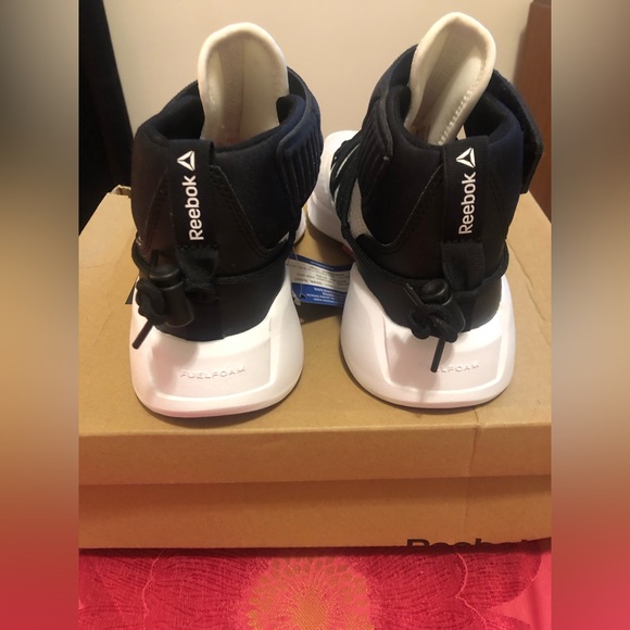 New Reebok women’s freestyle motion - Picture 5 of 7